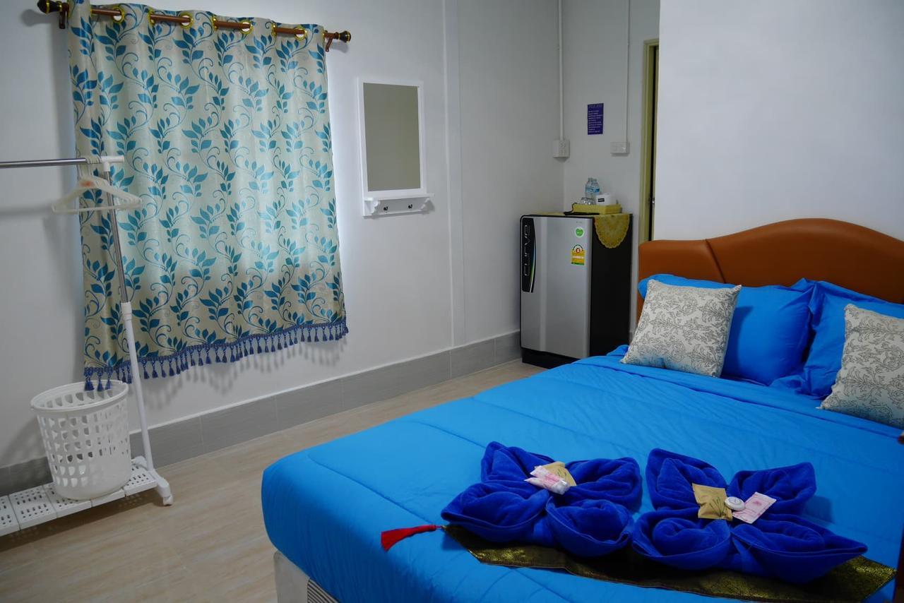 Nawee GuestHouse Sairee Koh Tao Extérieur photo