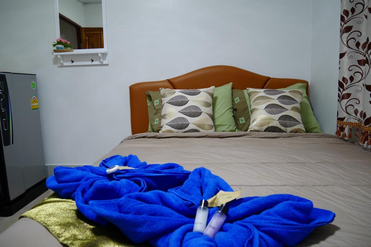 Nawee GuestHouse Sairee Koh Tao Extérieur photo