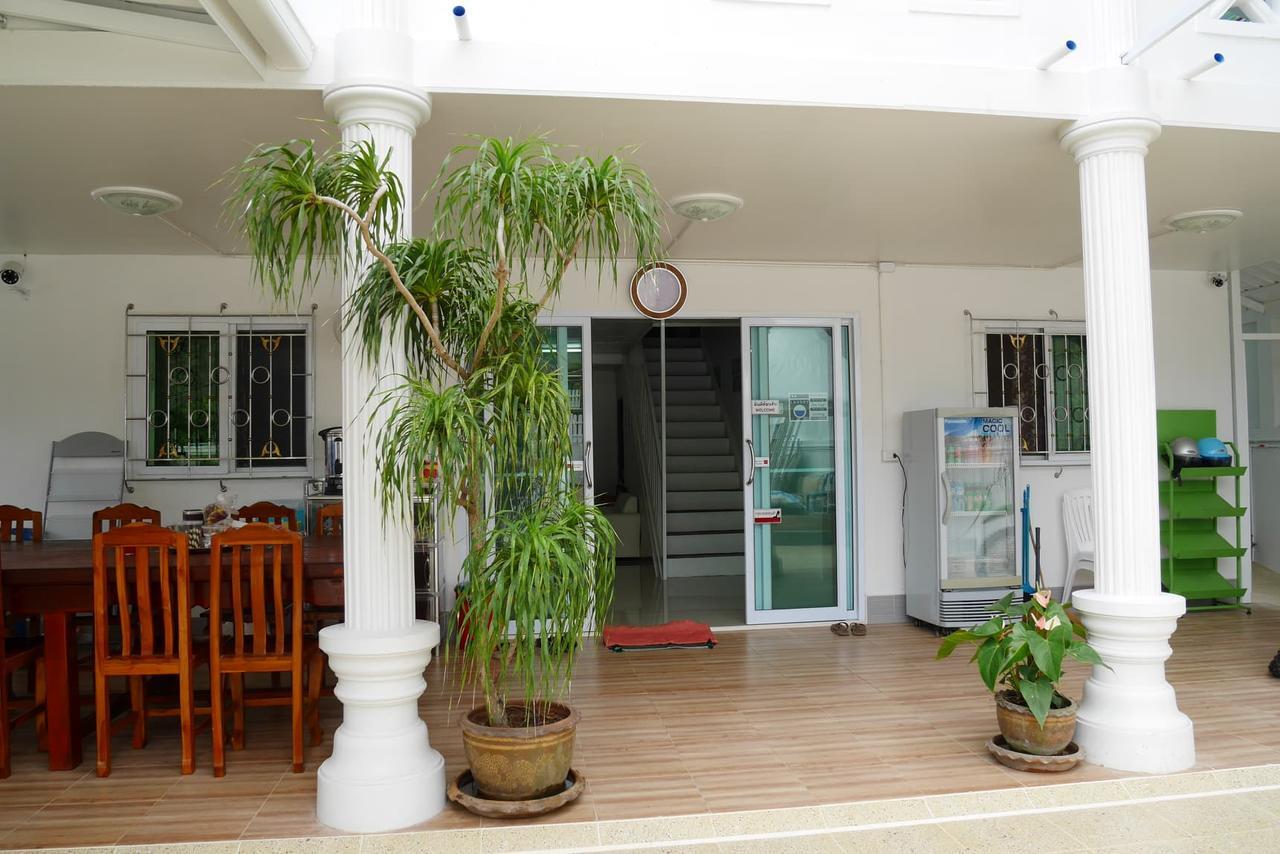 Nawee GuestHouse Sairee Koh Tao Extérieur photo