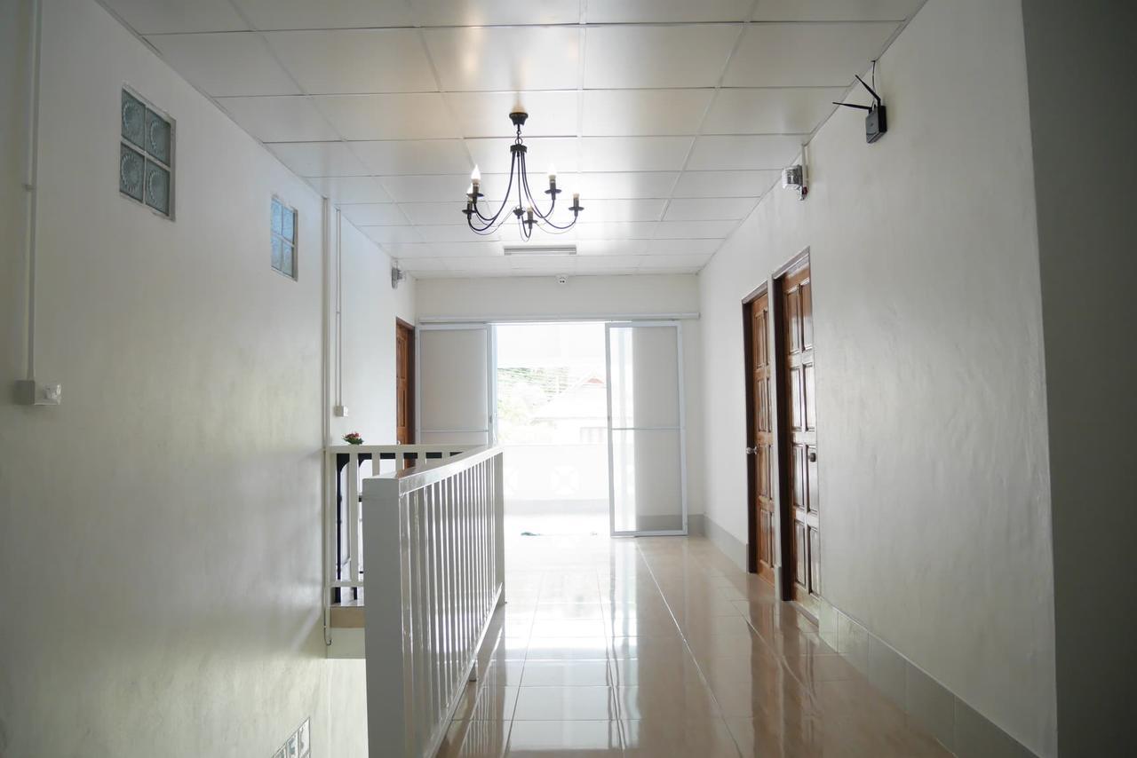 Nawee GuestHouse Sairee Koh Tao Extérieur photo